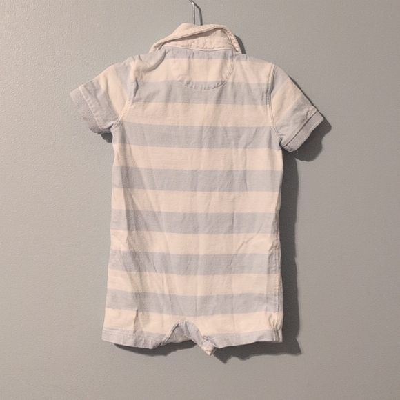 Ralph Lauren Blue and White Polo Shirt Classic Design - Picture 5 of 5